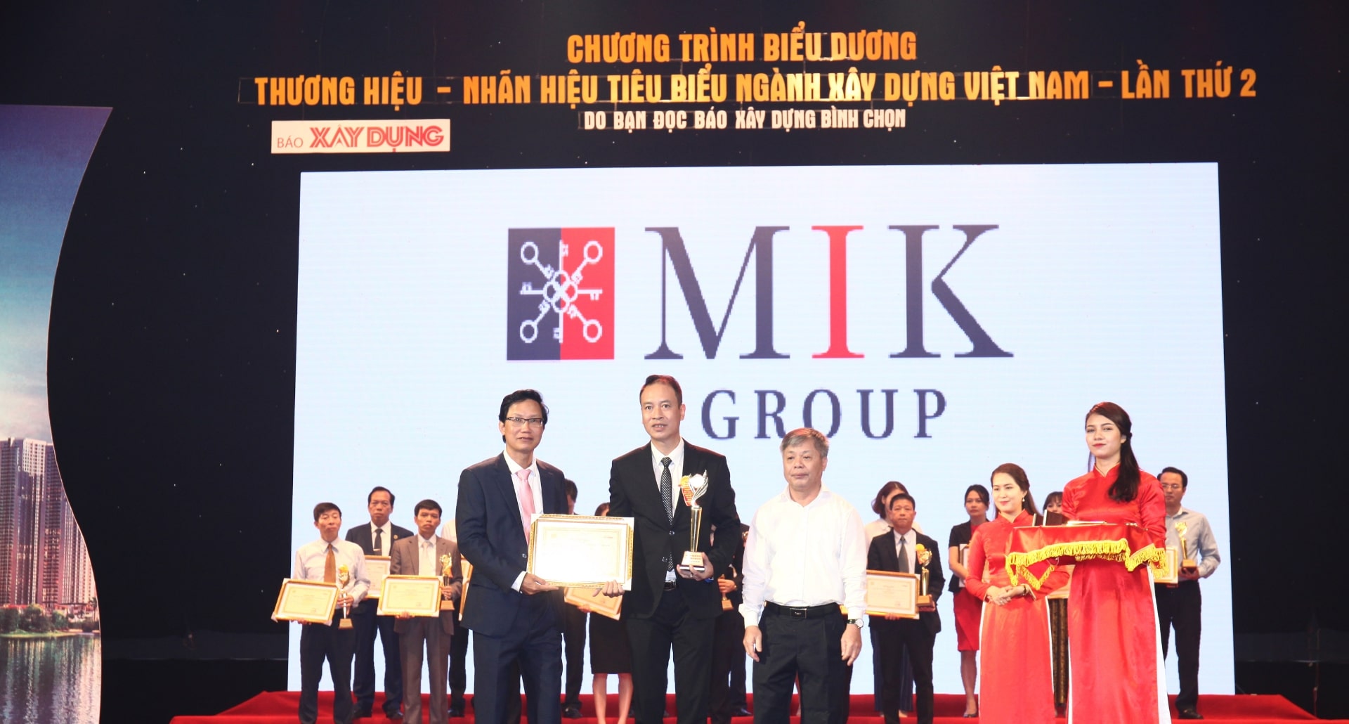 Mik Group - Tiên Phong Kiến Tạo Những Công Trình Bất Động Sản Đẳng Cấp Mik Group - Tiên Phong Kiến Tạo Những Công Trình Bất Động Sản Đẳng Cấp